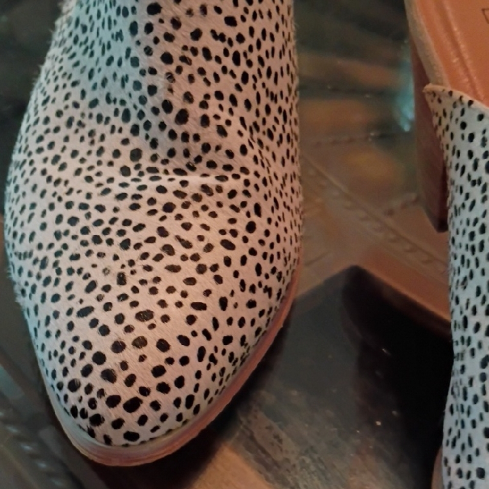 Black and White Ankle Boots with Cheetah Print - Picture 6 of 10